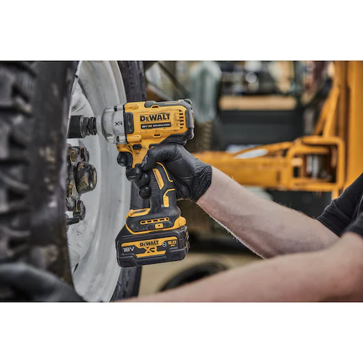 Dewalt, NEW 18V XR BRUSHLESS 1/2” 813NM IMPACT WRENCH - Image 5