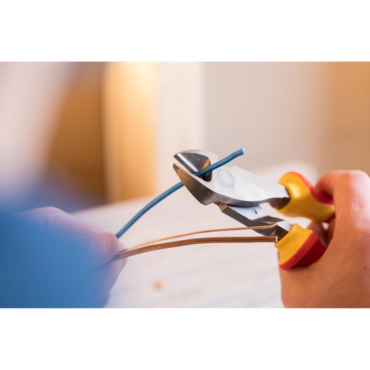 Stanley ,Diagonal Cutting Pliers - 200mm - Image 5