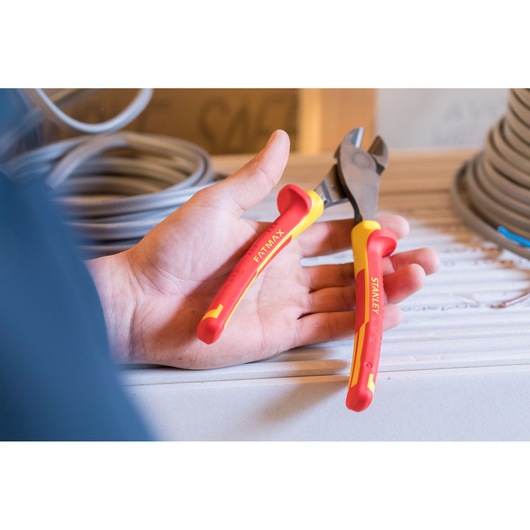 Stanley ,Diagonal Cutting Pliers - 200mm - Image 6